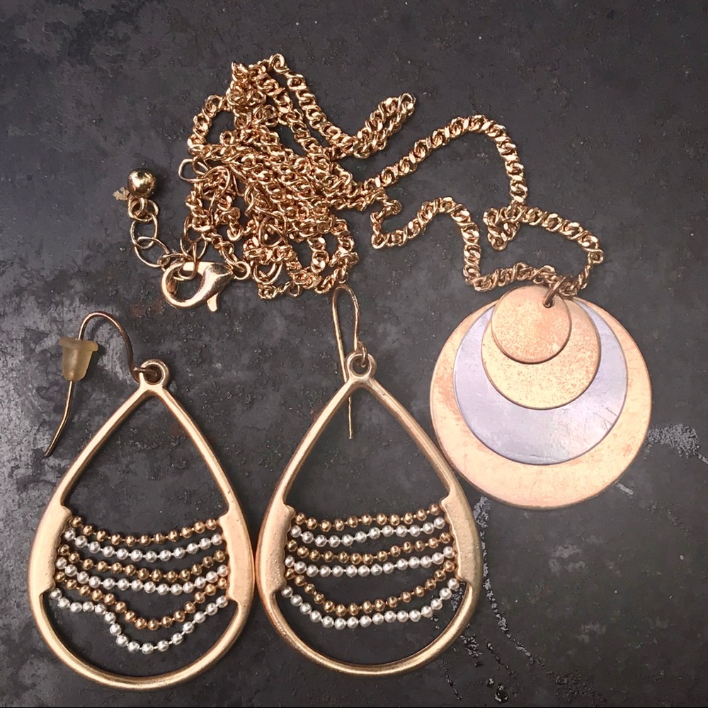 Mixed Metal Tones Circle Pendant Necklace and Teardrop Earring Set